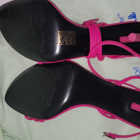 Brand New Off-White Fuchsia Sandals Size 39 - Picture 2 of 5